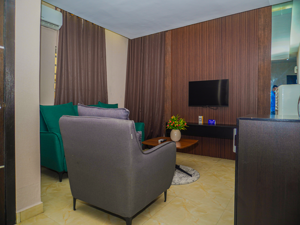NABO EXECUTIVE SUITE - Image 5