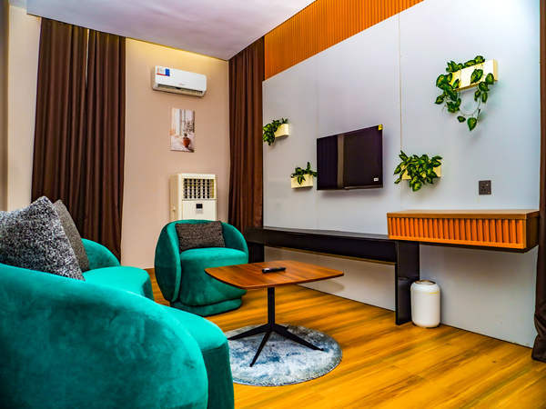 PRESIDENTIAL SUITE - Image 4